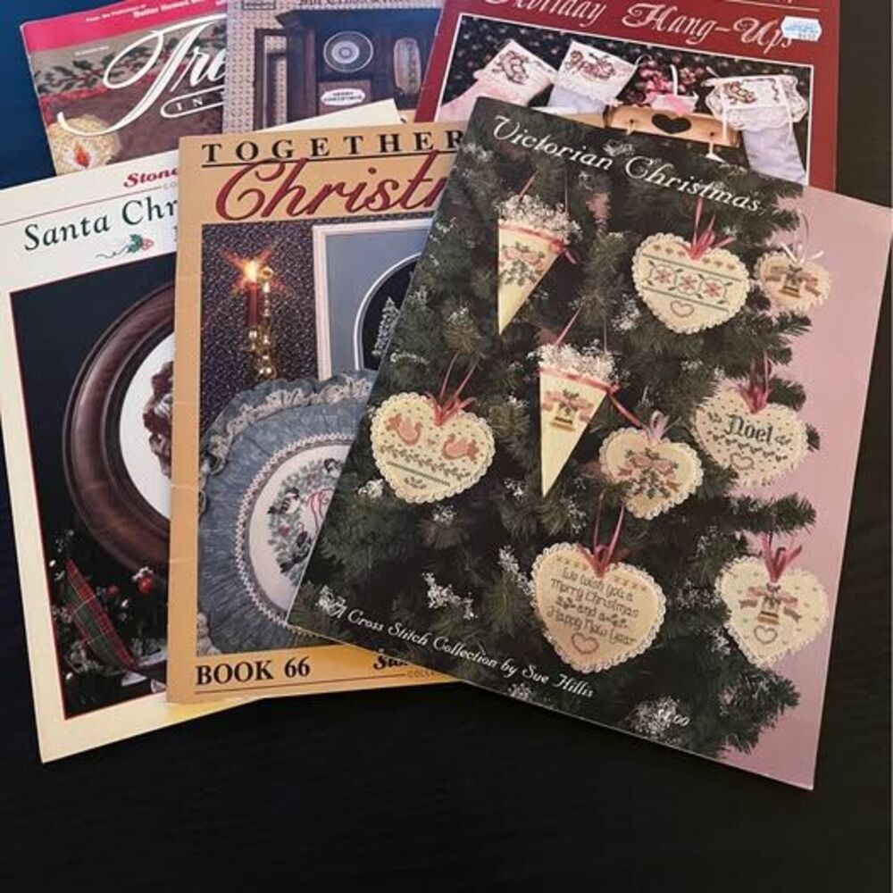 Stoney Creek and Sue Hillis Christmas Cross Stitch Pattern Booklets Lot